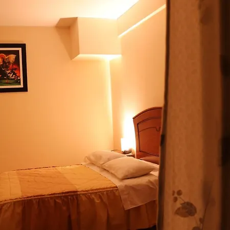 Hostal El Parral Suite Ica Exterior foto